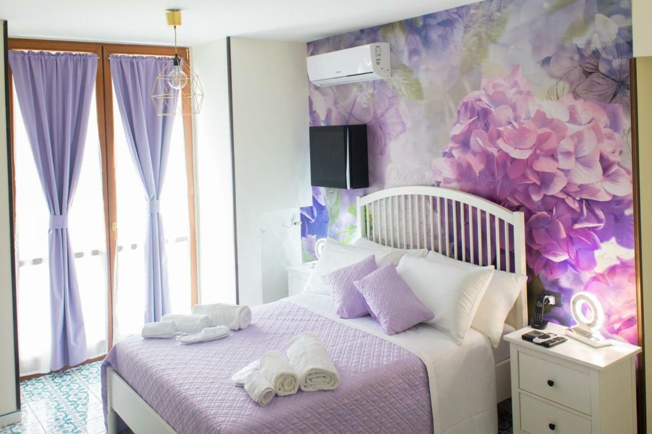 Bed Boutique Colors Affittacamere 4*