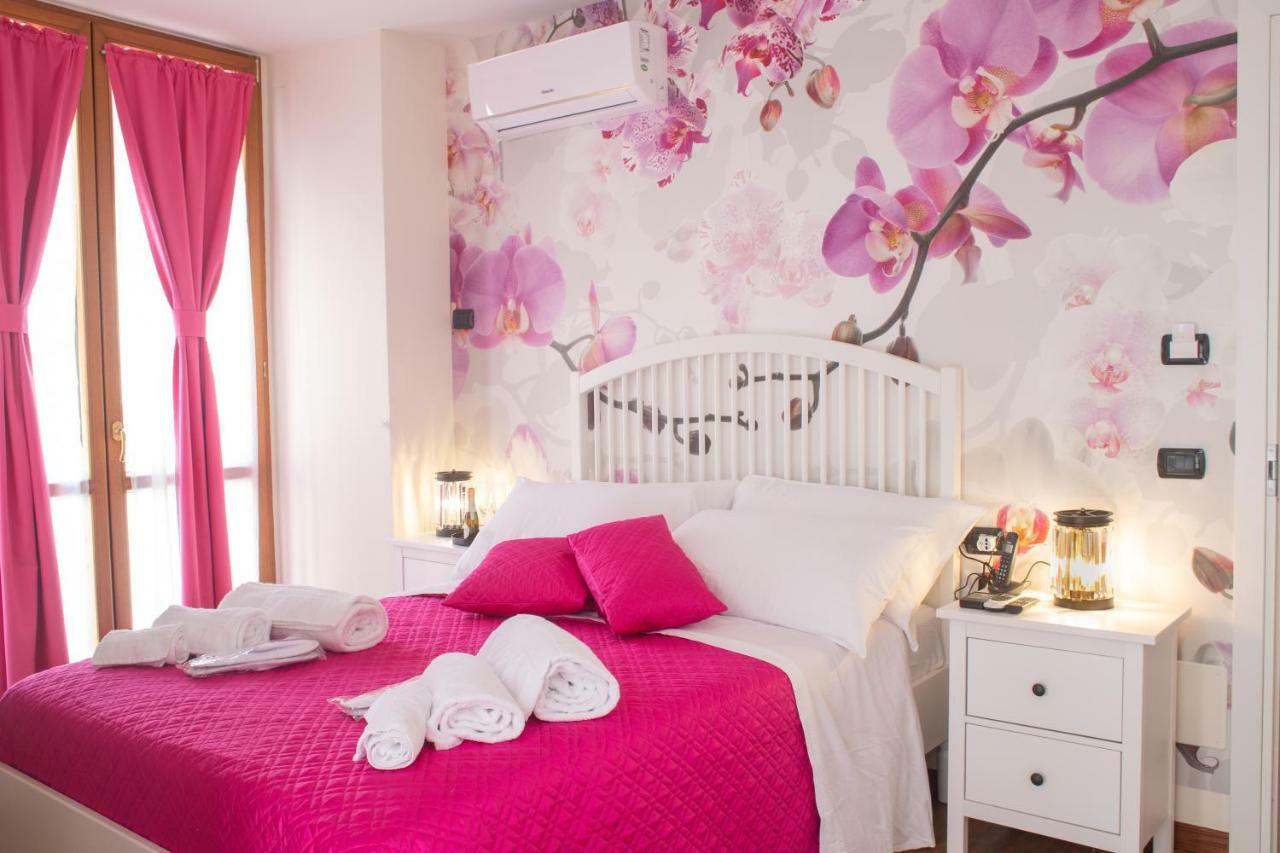 Bed Boutique Colors Affittacamere 4*